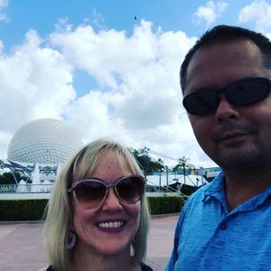 Meet your Posher, Elaine